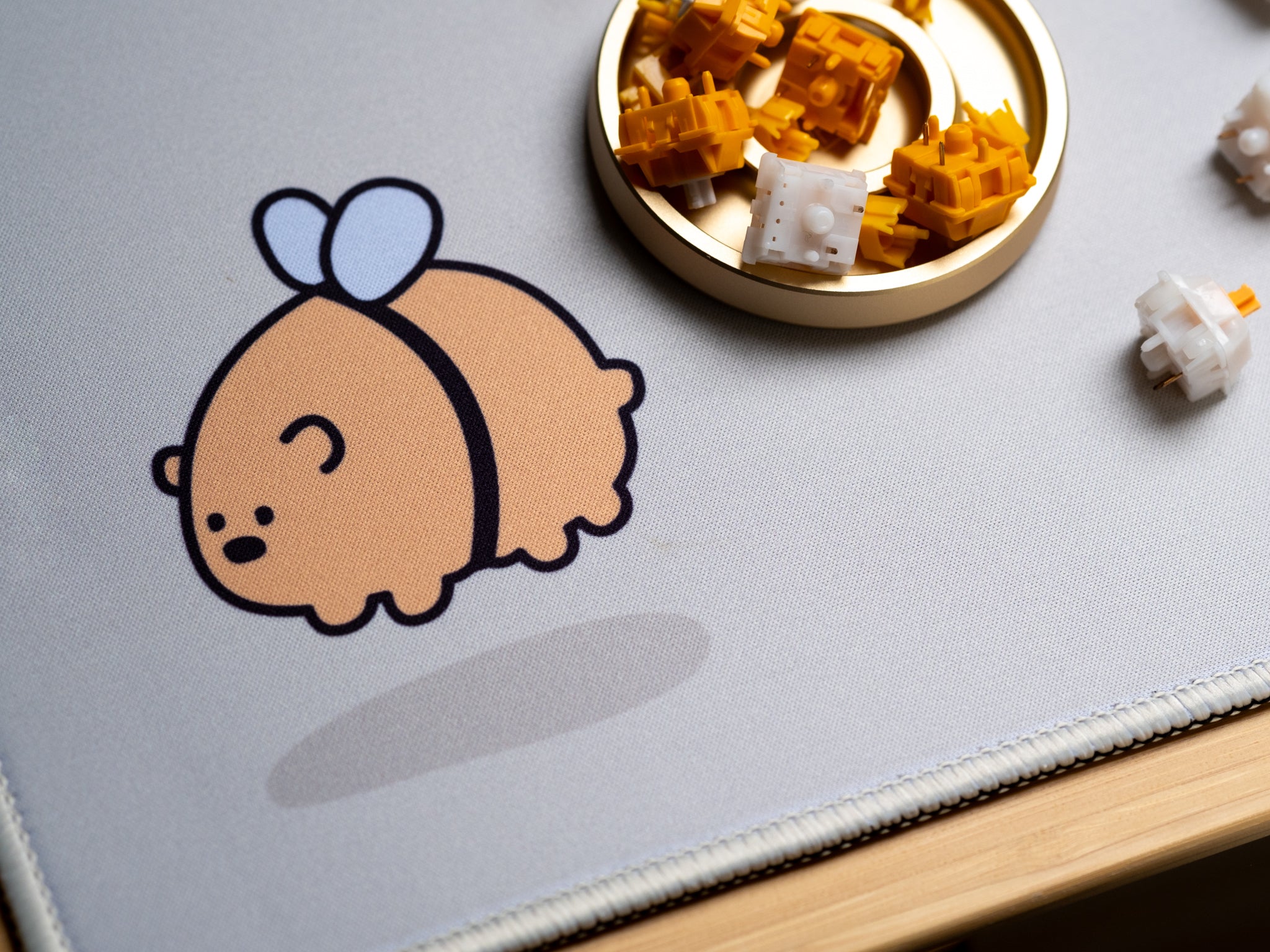 Bee Cute Deskmats
